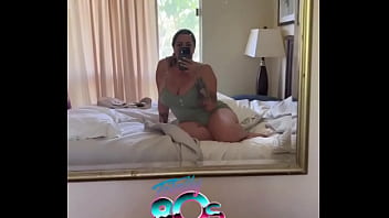 1980’s mirror in the airbnb #maui #kihei