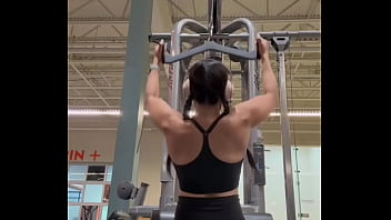 Lat pull downs improves upper body strength evansfitnessclub augusta georgia #latpulldown #latpulldowns #back #bac