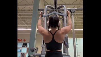 Lat pull downs improves upper body strength evansfitnessclub augusta georgia #latpulldown #latpulldowns #back #bac