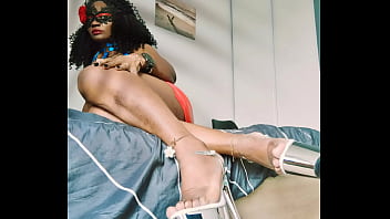 Hello mes chéris ce matin je vous attends en live à 10h sur