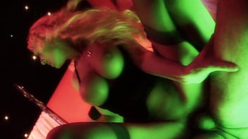 Big booty on a brunette