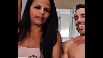 Ontem na festa do caricias minha mineirinha acabou dando pro cara errado hahaha entenda mais dessa história no vi