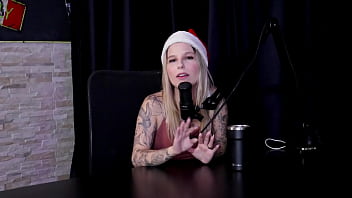 Loira tem a buceta fodida depois de falar que era muito assediada coisas que te broxa é submissa não gosta de dor ao extremo e será que daria pro mano brown baby fire watch sheer red