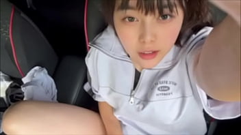 男性が汗だくになった身体を全身舐めたいです。変態な女子大生に育ってしまいました。今日もオナニーします。 男性が汗だくになった身体を全身舐めたいです。変態な女子大生に育ってしまいました。今日もオナニーします。