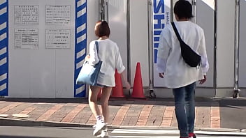 ショートパンツにショートヘアのアクティブ系!tシャツの中に手を入れ、乳首に触れてみると固くコリコリ!ショートパンツの中はぐっちょぐちょ!あら?もう!?興奮しちゃったの!?『イヤよイヤよも好きのうち』とはよく言ったもんです Bitly 3muwuqt thumbnail