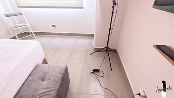 Me quedo a dormir en casa de xavi photo mientras andy y cindy esperan para grabar nosotros nos divertimos