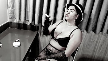 Nicoly "se não gostasse de pau não seria puta e eu amo é um bem grande