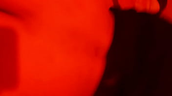 Mira como pegan mis huevos con sus nalgas