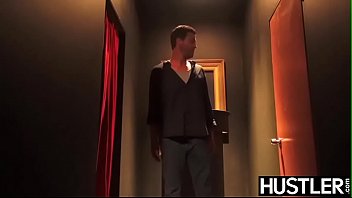 Slender temptress double penetration