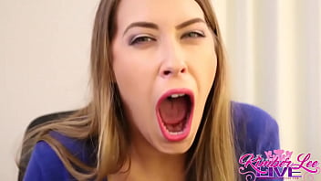 Kimber lee looks pretty sexy by doing literally anything