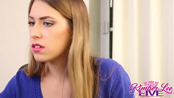 Kimber lee looks pretty sexy by doing literally anything