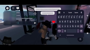 Milionário invoca uma succubus para usar ela igual um depósito de porra roblox