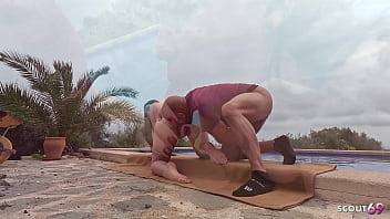 Curvy big natural bouncing boobs step daughter seduce old stranger to fuck her anal at holiday trip near pool