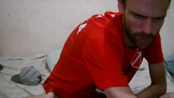 Dotado Batendo Punheta thumbnail