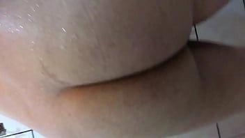 Viadinho De Sc Se Exibindo No Banho thumbnail