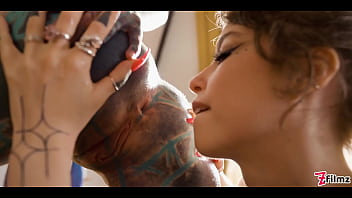 Twotattooed lesbian anal gape and squirt and big toy