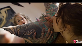 Twotattooed lesbian anal gape and squirt and big toy