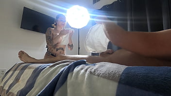 Gamer guy gets lucky