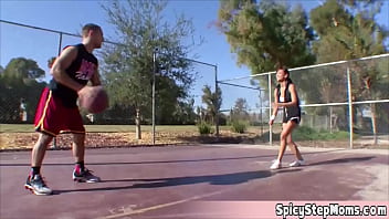 Horny wifey wants sporty sex