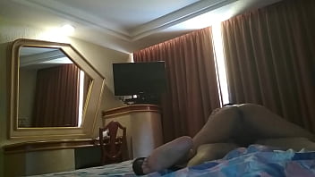 Mi amiga con beneficios ya se le hizo adiccion mi tolete y pues como hombre le tengo que responder hasta arrancarle el calzoncito