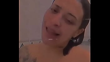 Cantado en mientras me baño