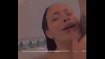 Cantado en mientras me baño