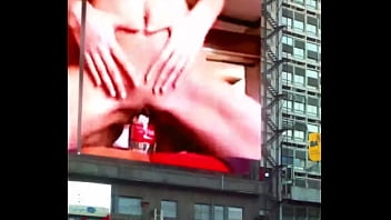 Obelisco porno pantalla hacekada