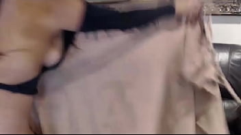 Fucking herself during live show slutty maxine x got horny af