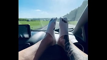 O que vocês fariam com eles #feet #feetcontent #fetichiste divulgaboy18 sabordmacho divulgaputos soparadivulgar se