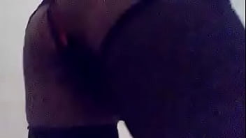 Rebolando Com Plugada thumbnail