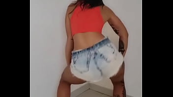 Só as gatas brasileiras rebolando