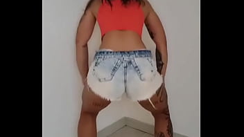 Só as gatas brasileiras rebolando