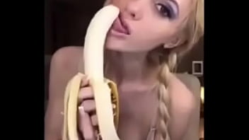 Teen sucks banana