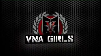 Wet boob queen sara jay about to eat good pussy from babe dolly in bath time