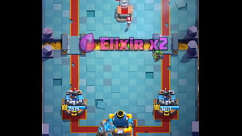 Detonando a mi pana en clash royale