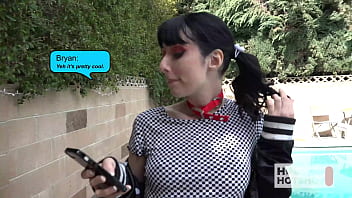 Brunette supermodel daphne dare hooks up with bryan gozzling