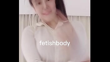反差婊ol输游戏 thumbnail