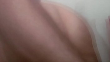 Milf's perfect buttocks move