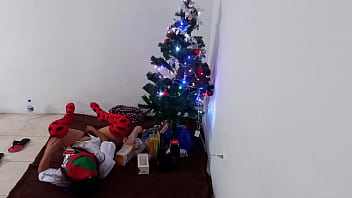 I'm having fun with my christmas presents this is my new collection of erotic toys to have sex next year student masturbates on his dirty christmas