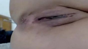 Sexy busty milf on webcam fingers her pussy hard and deep