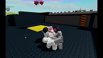 Sexo en roblox trio