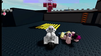 Sexo en roblox trio