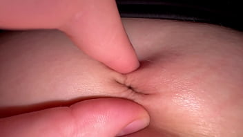 Belly button fetish latina body