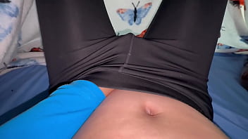 Belly button fetish latina body