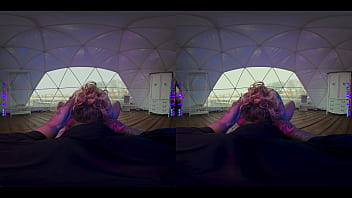 Curvy stepmother with manuela ferrari