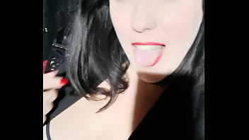 Encore au salon érotique d'arras aujourd'hui venez me voir