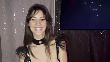 Le premier gangbang de lety howl et mae dans le club libertin nightlounge