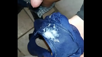 Tengo q aserlo es algo placentero