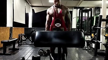 Siempre dándole duro