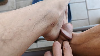 Squashing my glans with my feet